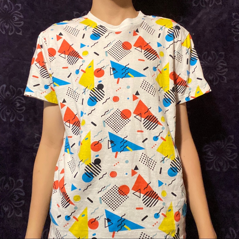 Vintage 90’s Patterned T-Shirt